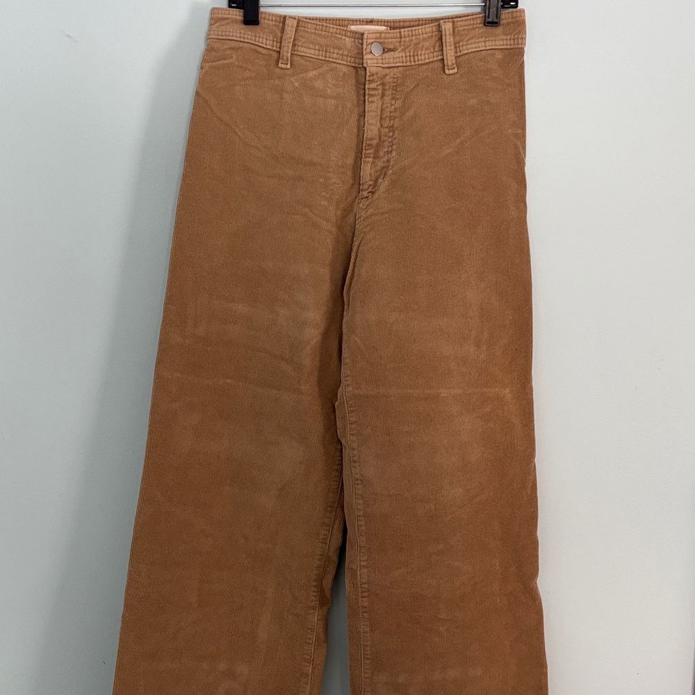 Universal Thread Sailor Wide leg women’s corduroy Jean, size 8 Regular